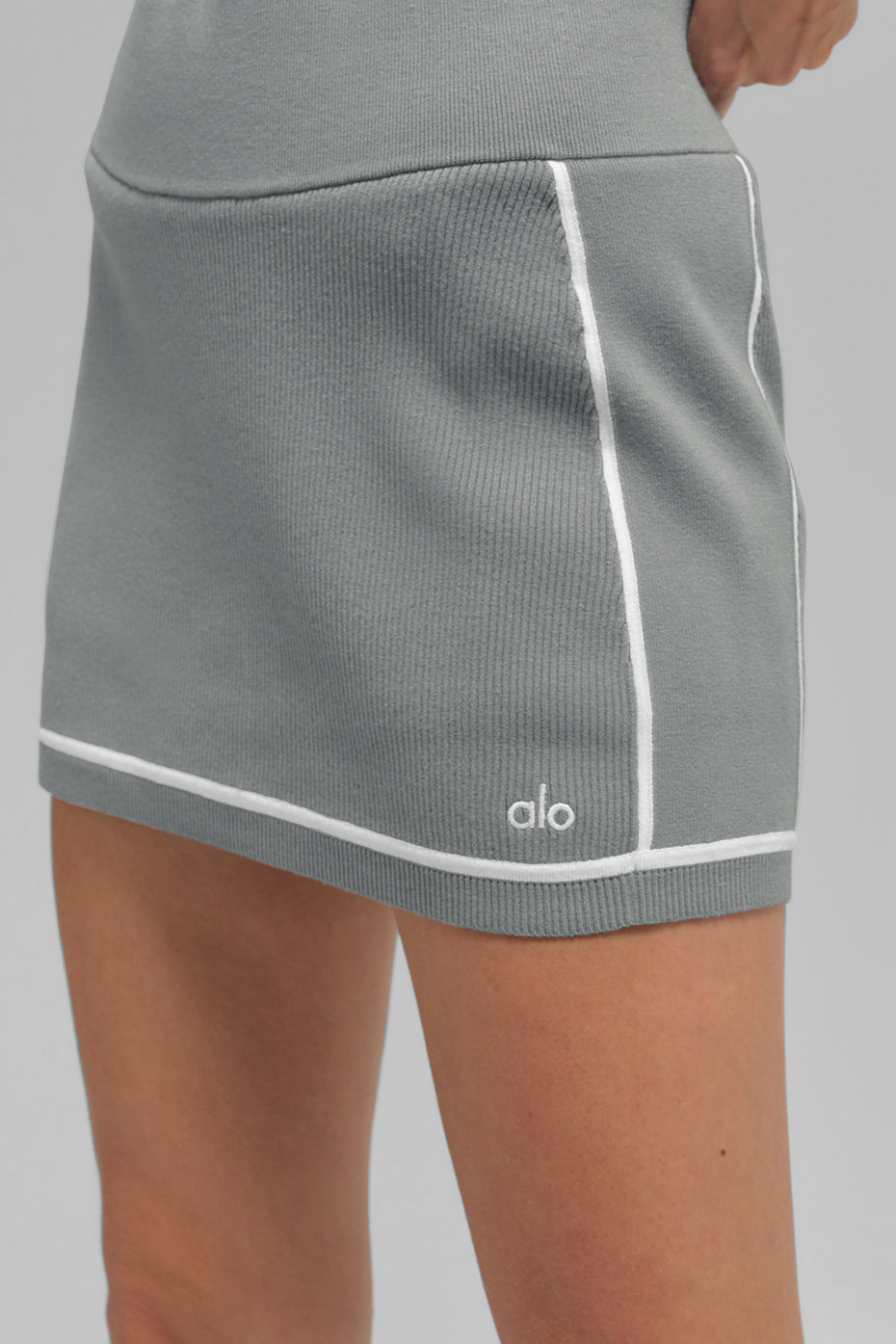 Ribbed Sweater Knit Highline Mini Skirt - Lunar Grey/White