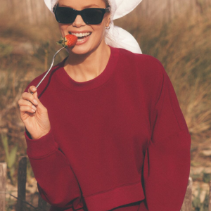 Cropped Sway Crew Neck Pullover - Summer Romance Red